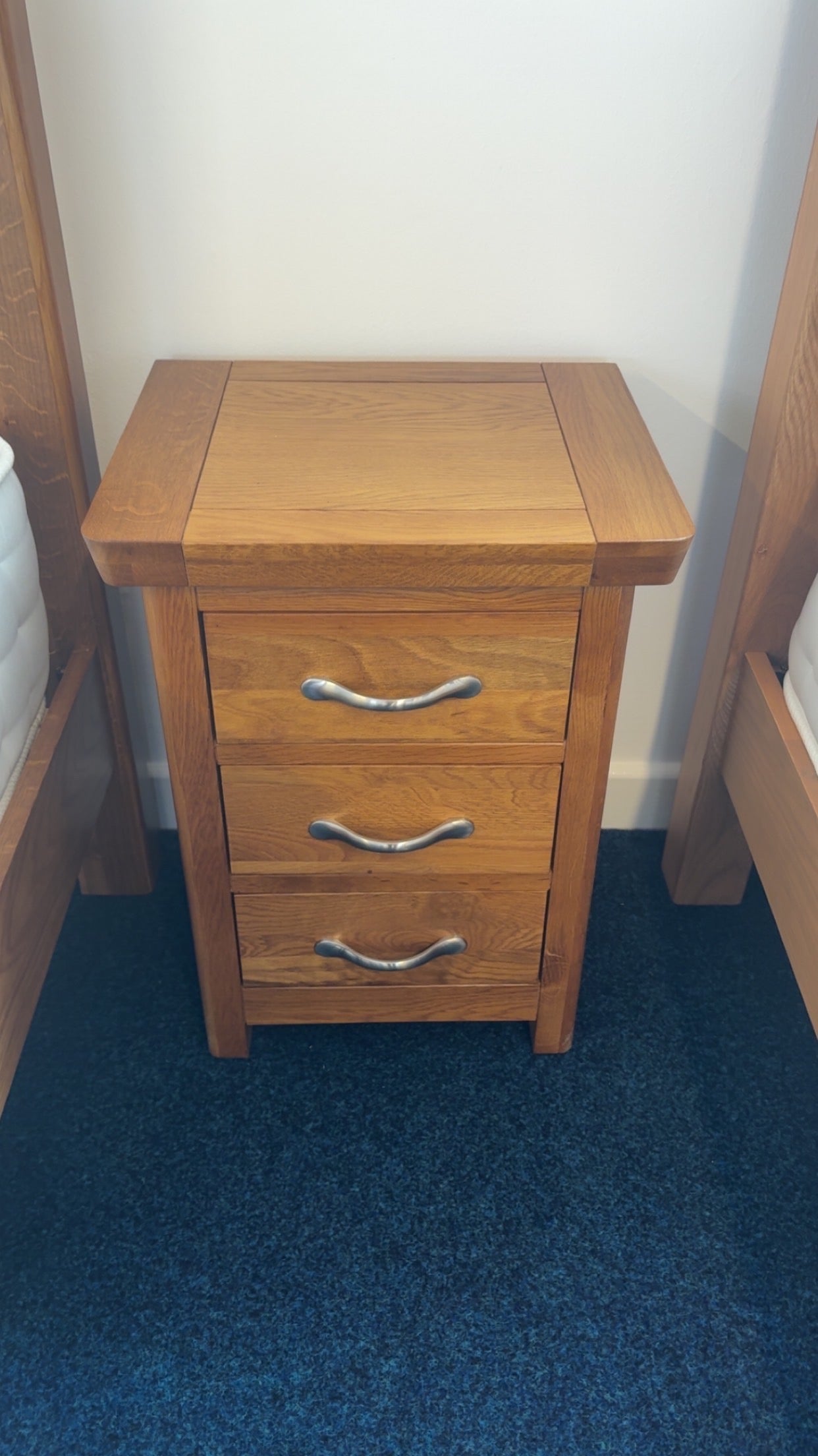 Manhatten Double Oak Package Deal