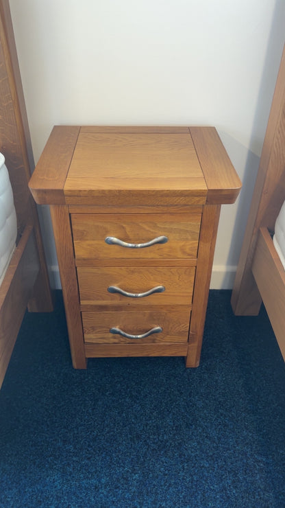 Manhatten Double Oak Package Deal