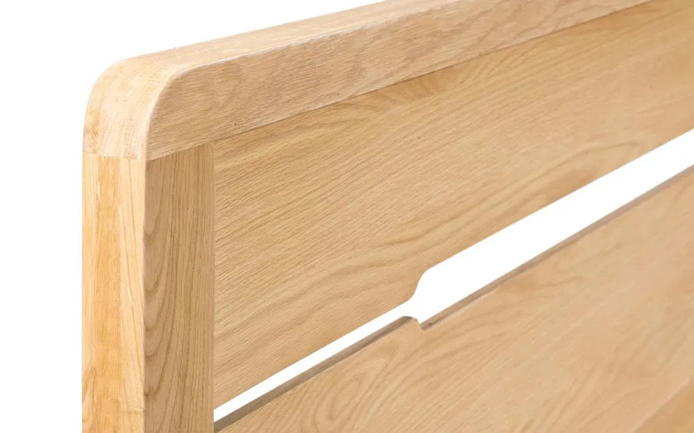 Julian Bowen Curve Bed Frame